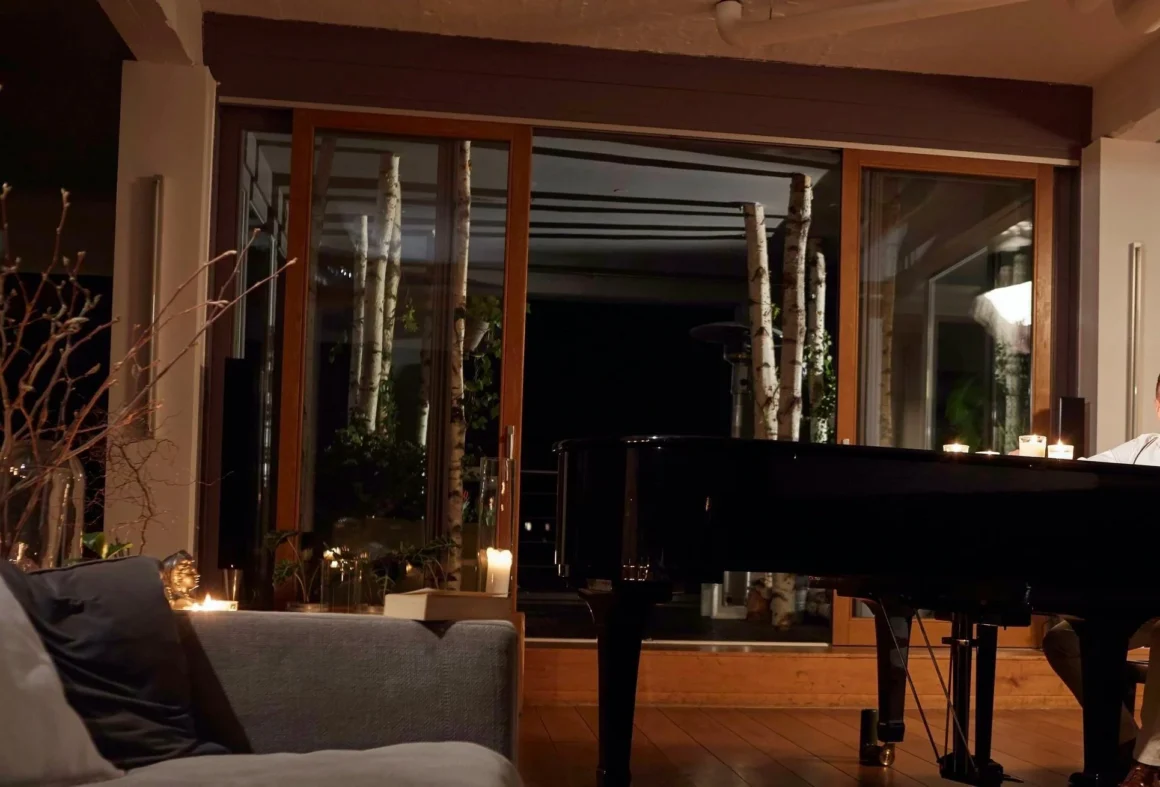 Aktiver Pianist. oft in Umbrien.